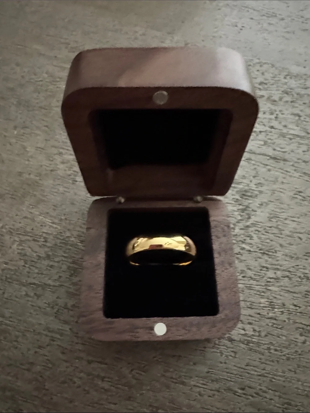 Classic Men’s Gold Tone Dome Ring